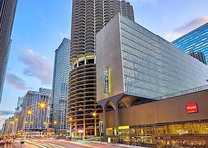 Chicago, Autograph Collection